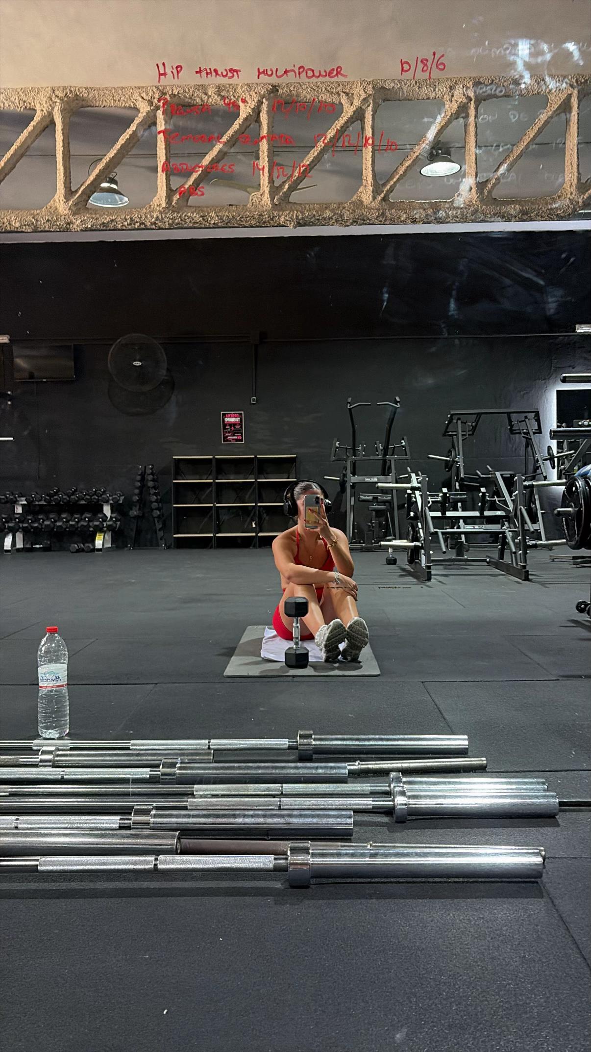 @paulaloppez_