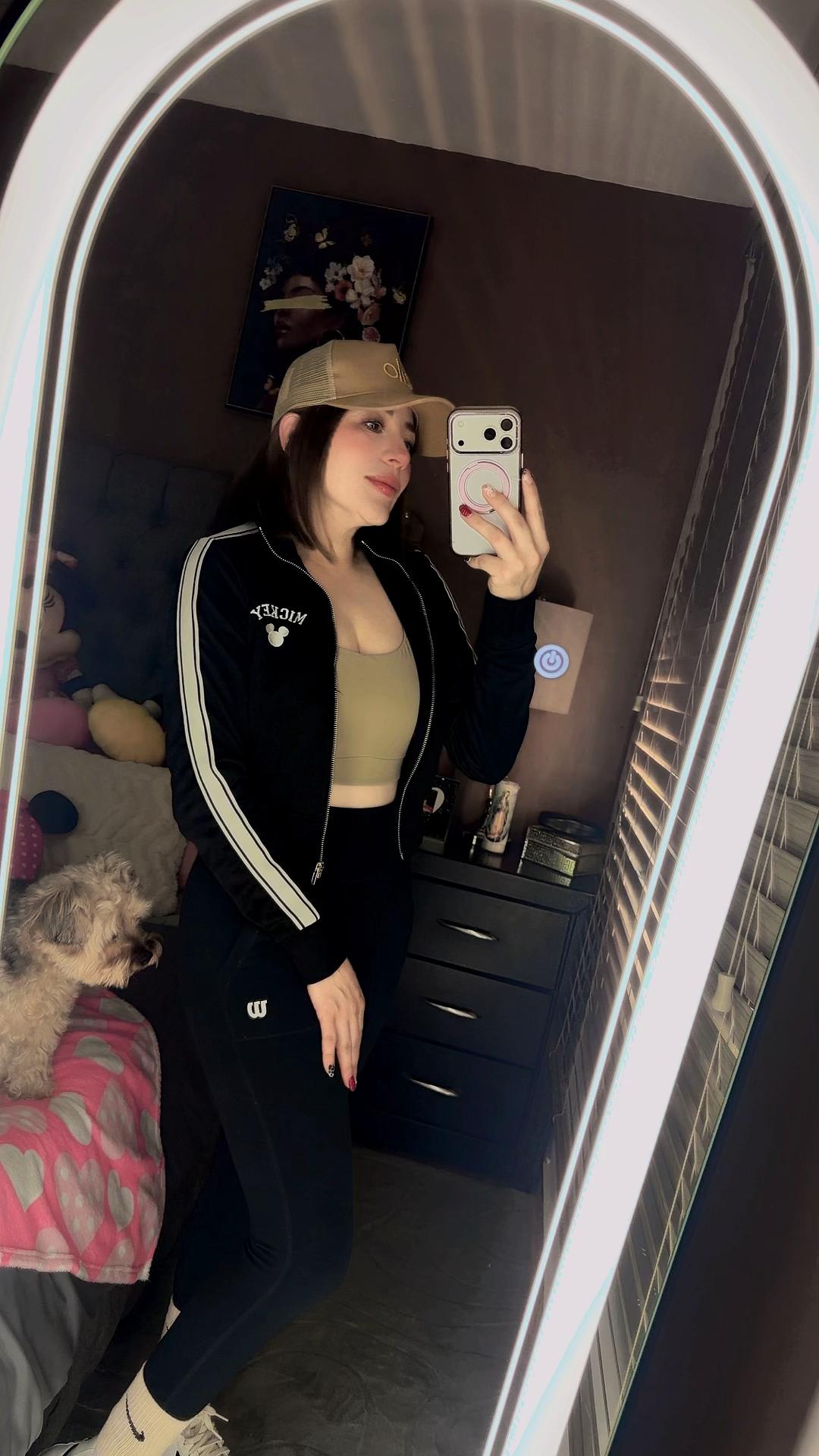 @karla_bolanos09