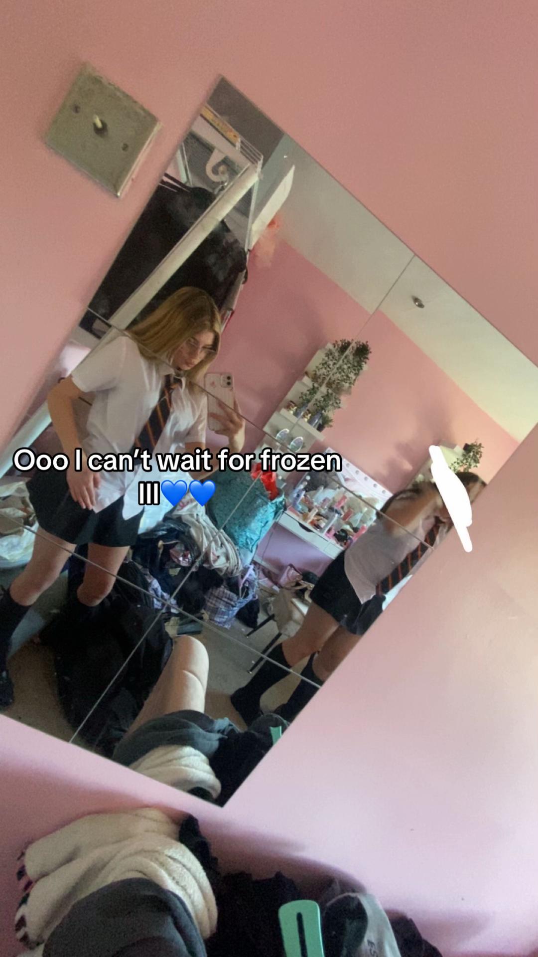 @𝐋𝐮𝐜𝐲🪭🍒♥️