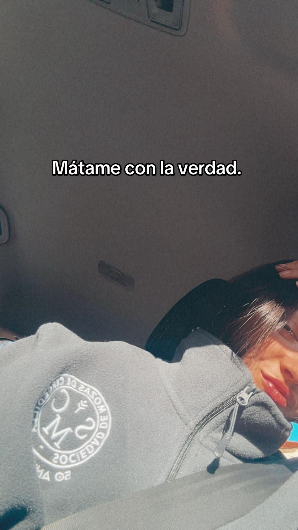 @Lucía🌙