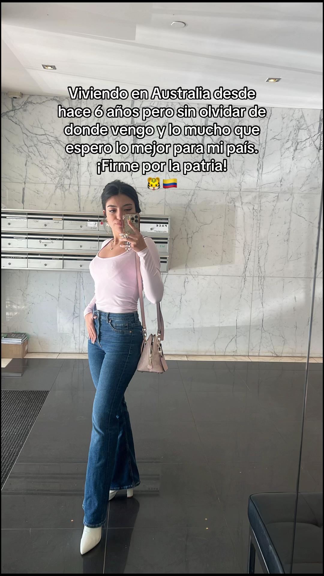 @Camila