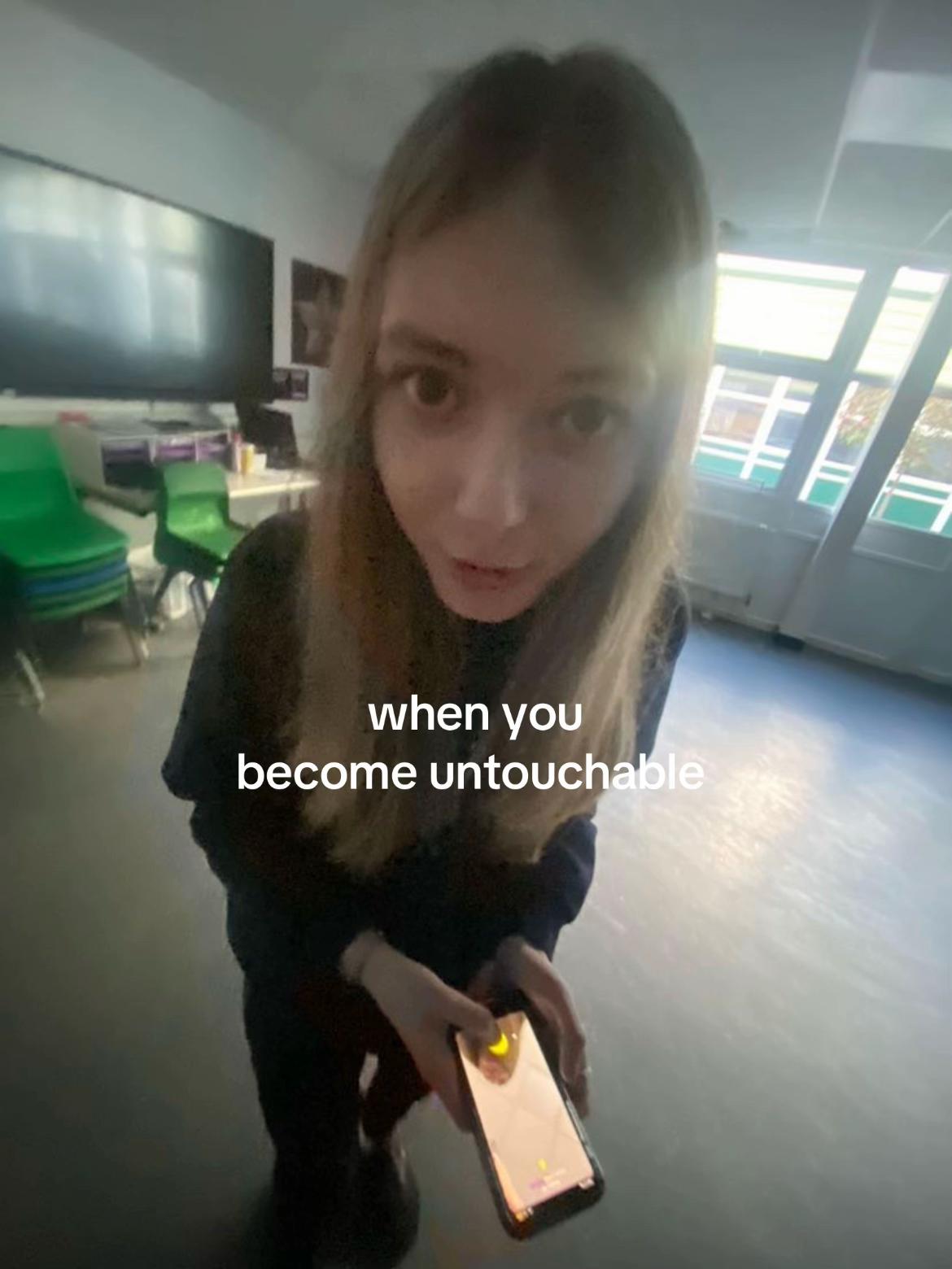 @headuplover6741