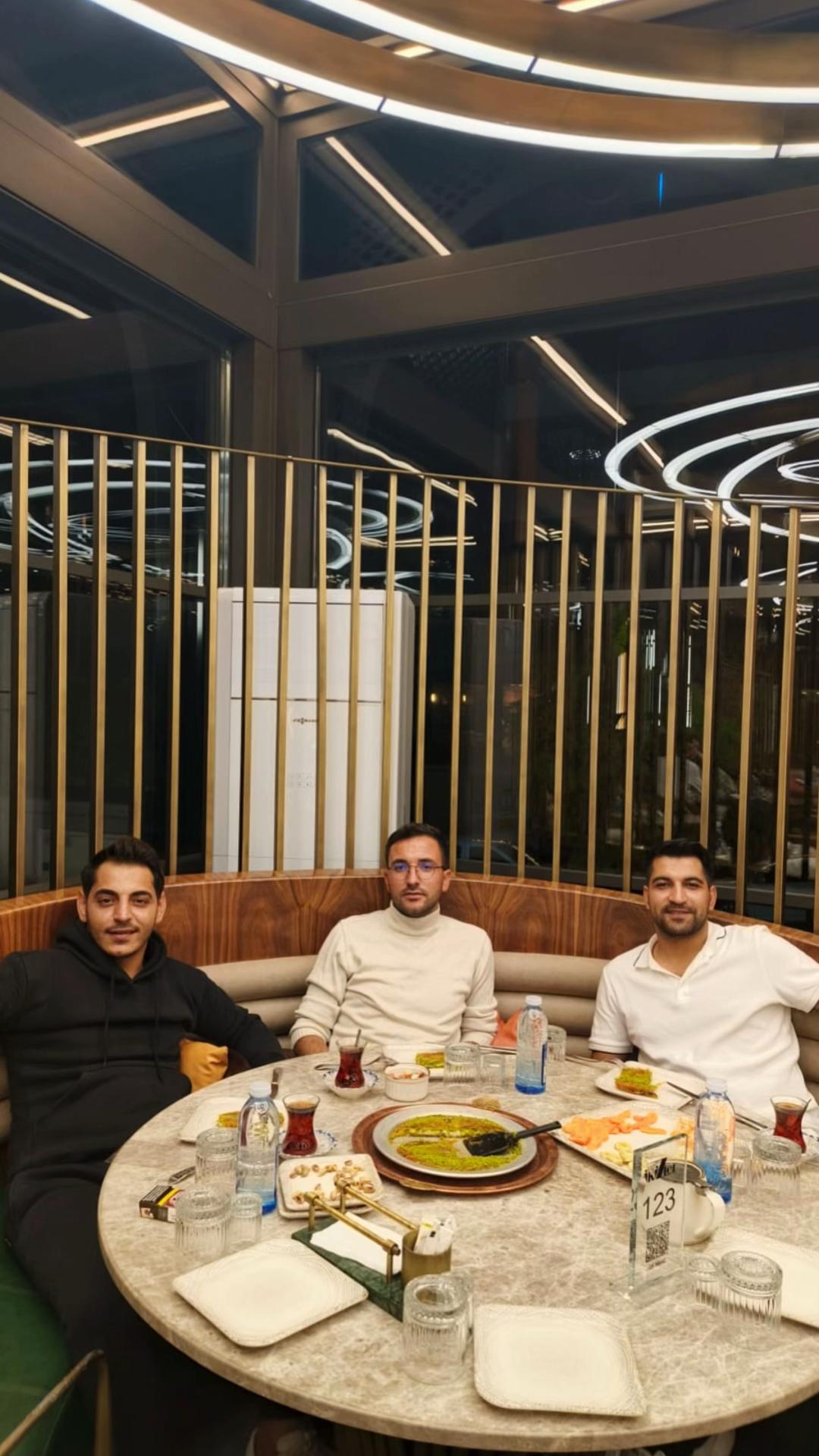 @Bar An