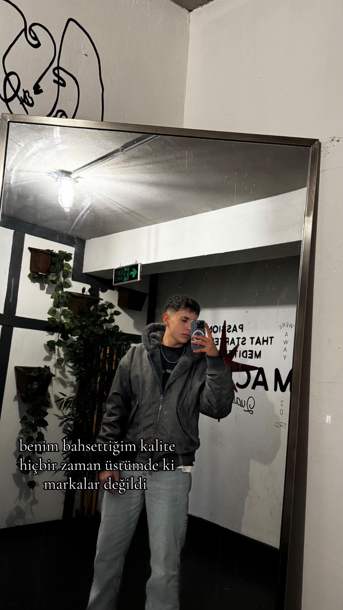 @Efe🕷️