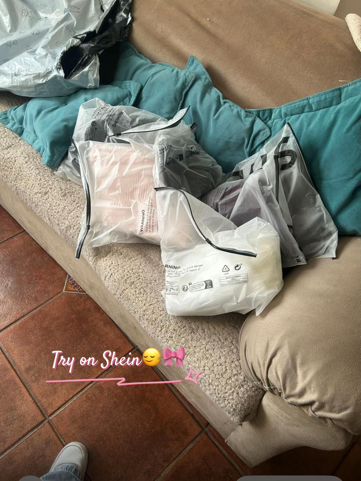 @𝑝𝑎𝑢𝑙𝑎 𝑎𝑛𝑑𝑟𝑒𝑎