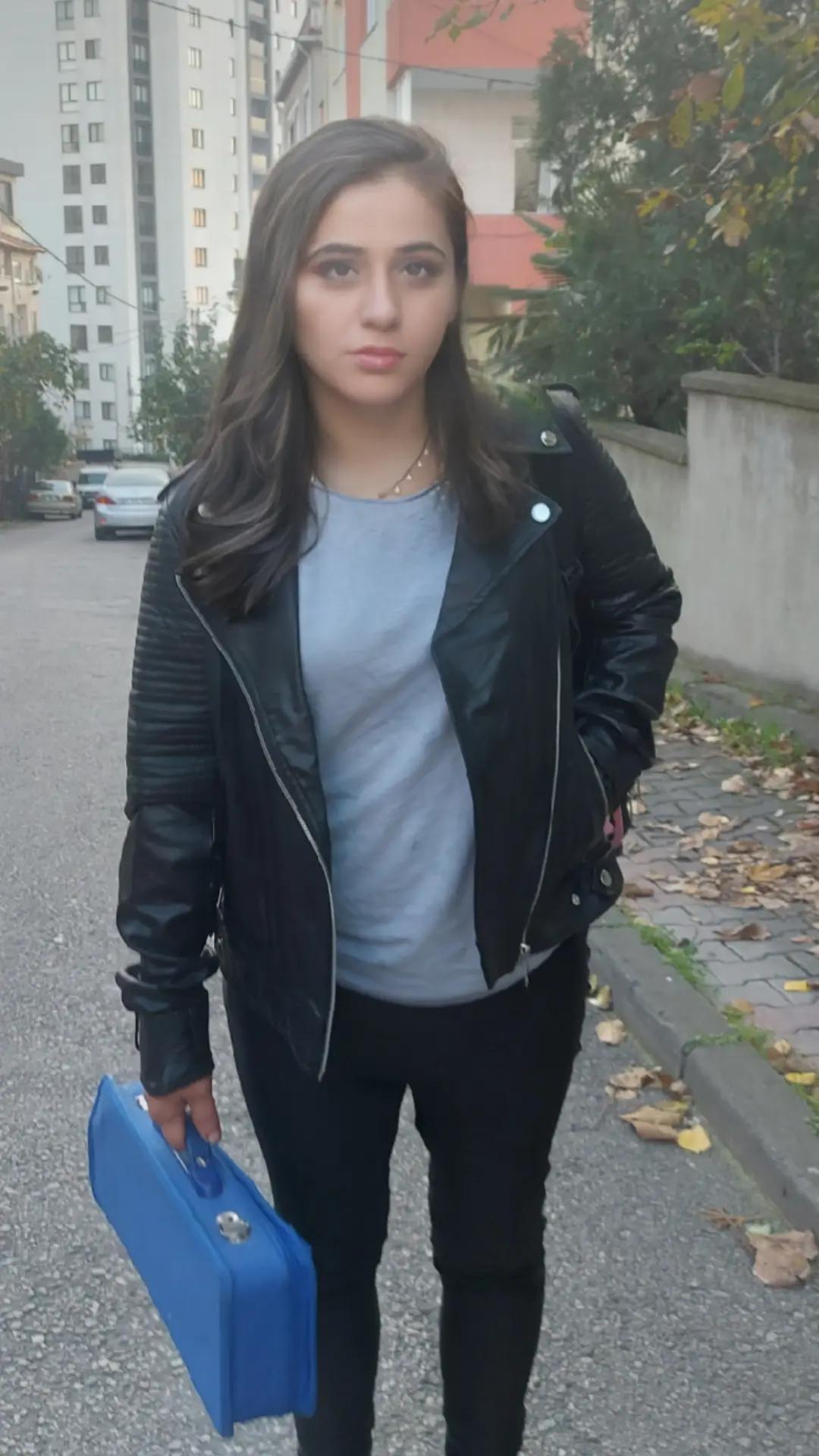 @yasemin