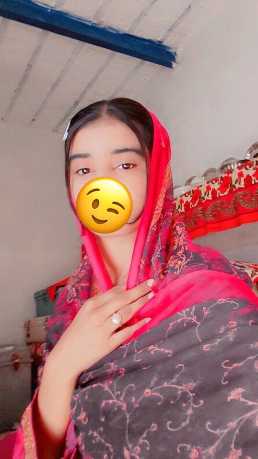 @Ayesha Khan