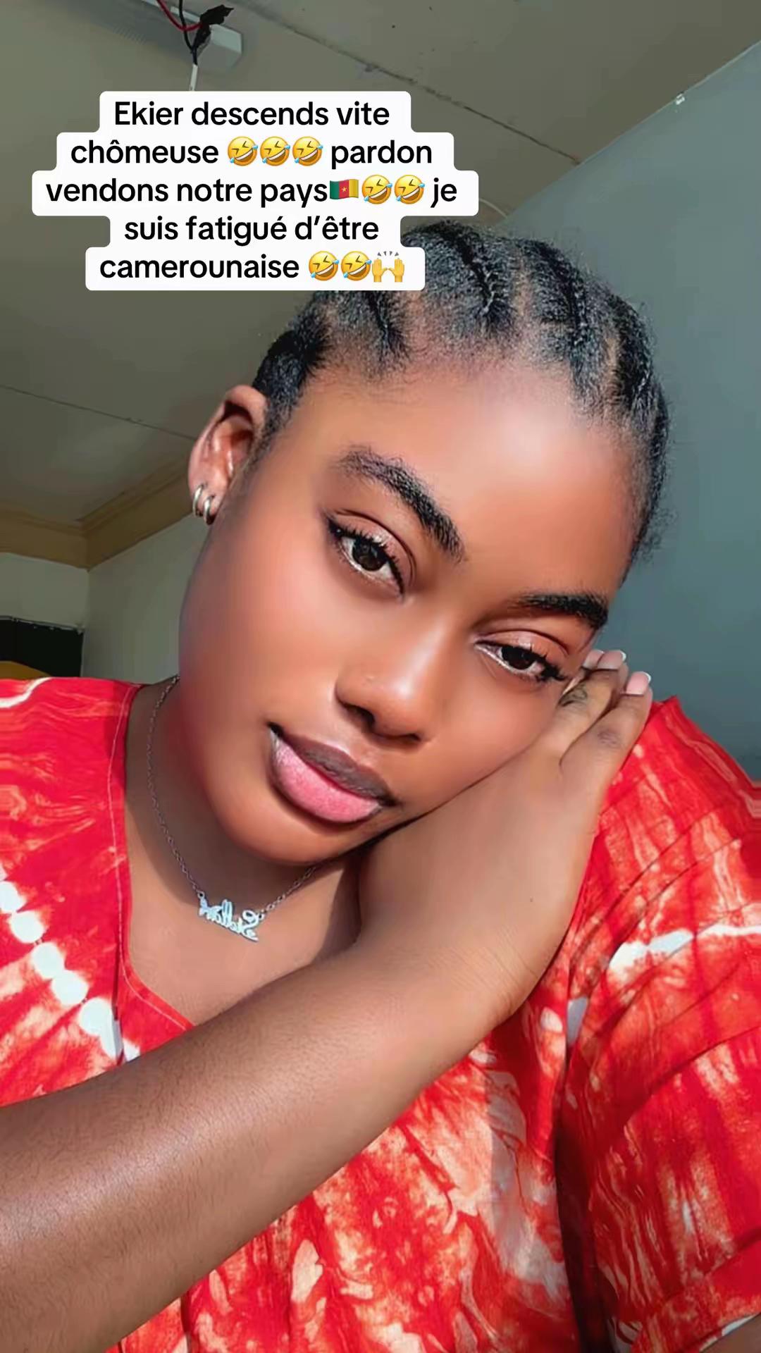 @Petite &eacute;toile ❤️🇨🇲
