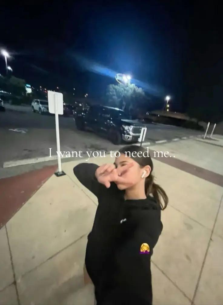 @Aus