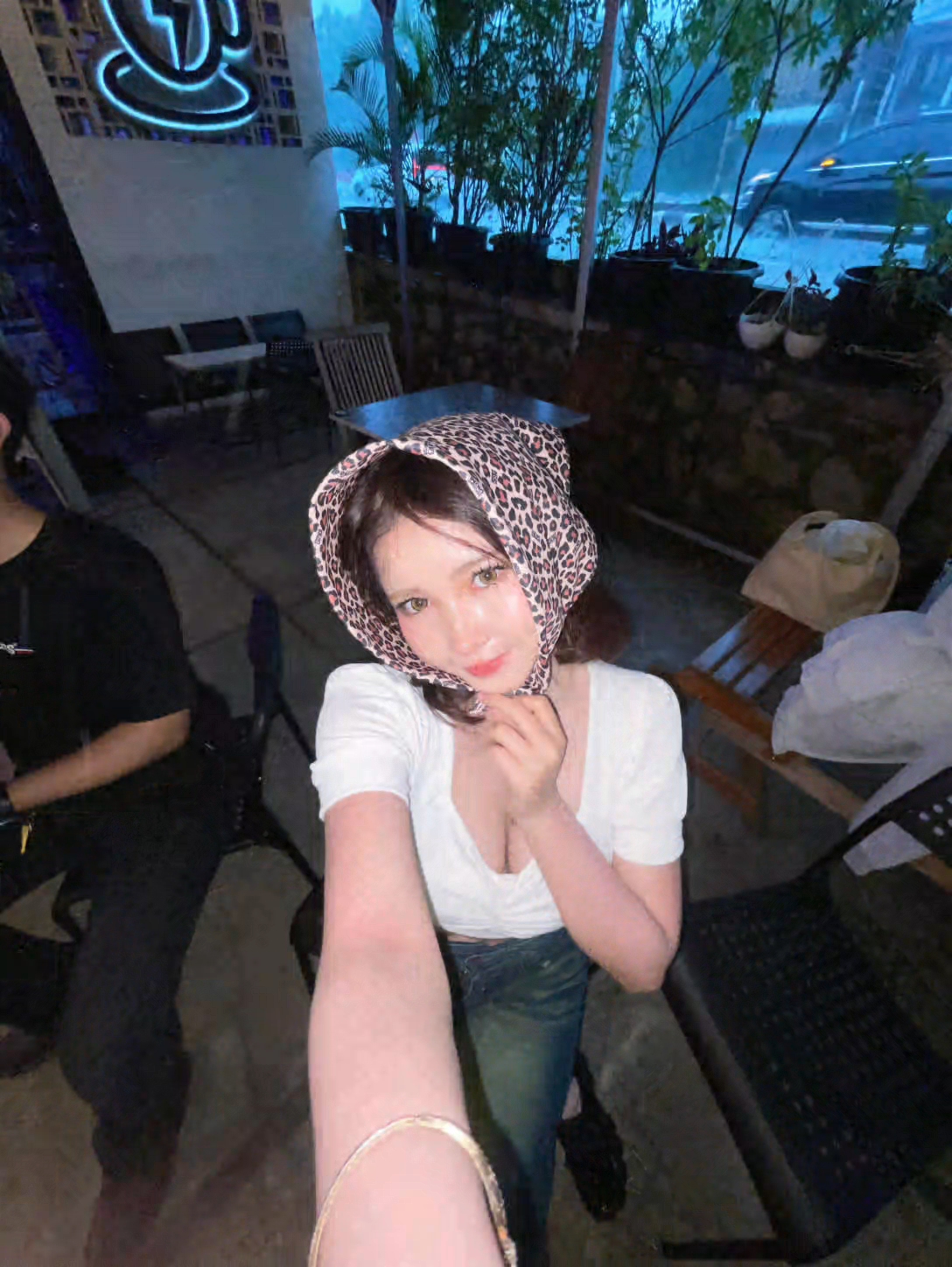 @tia