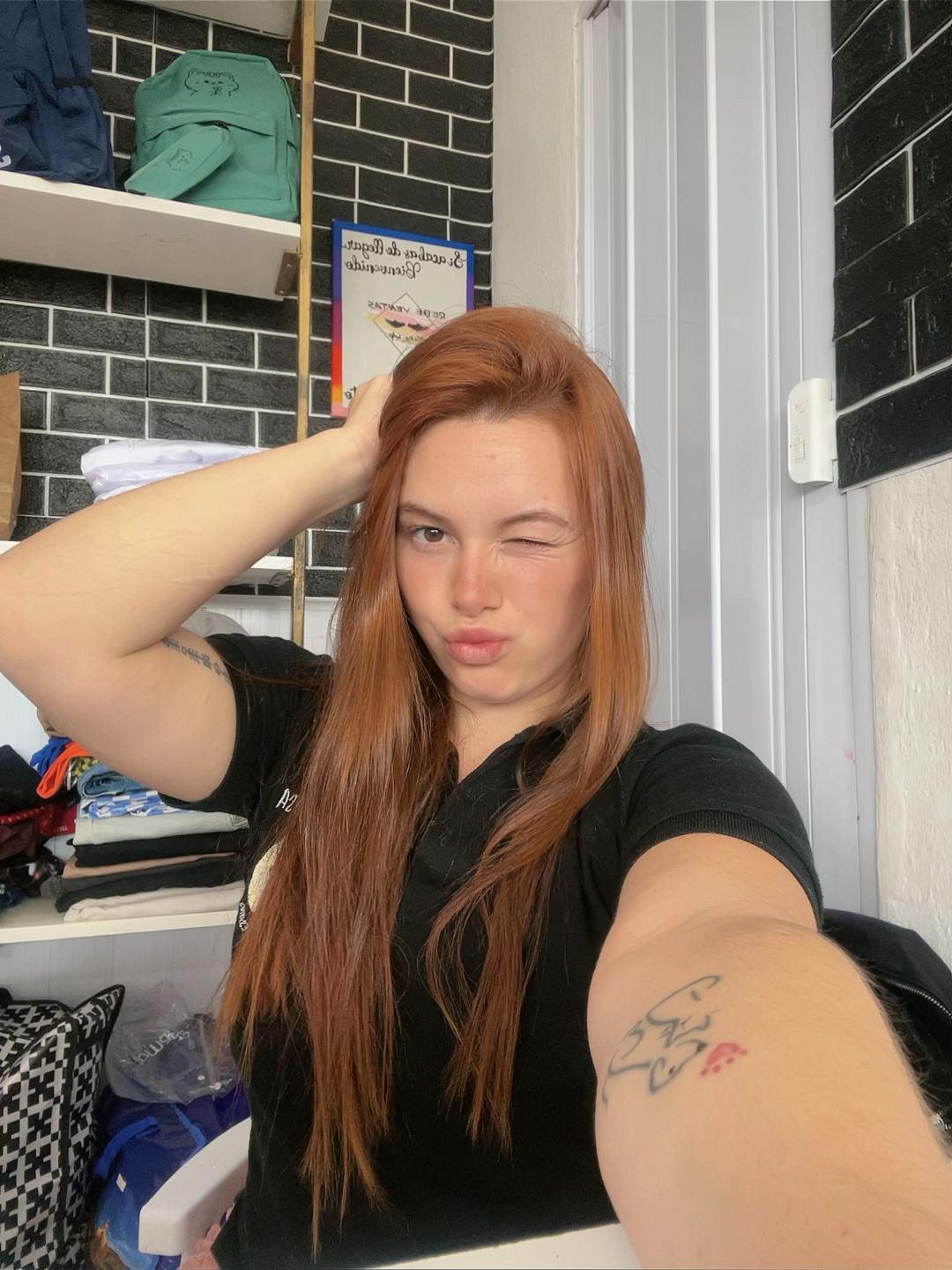@rebee_beca