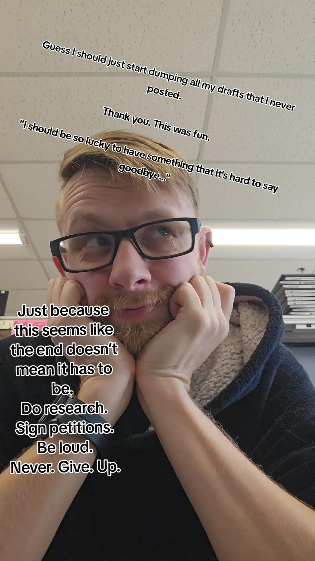 @RobbieDubbz