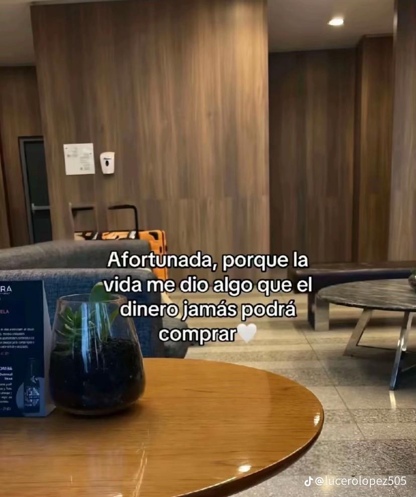 @LizHern&aacute;ndez💕😌