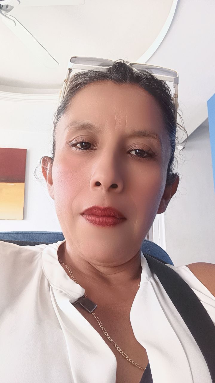 @Lola Juarez