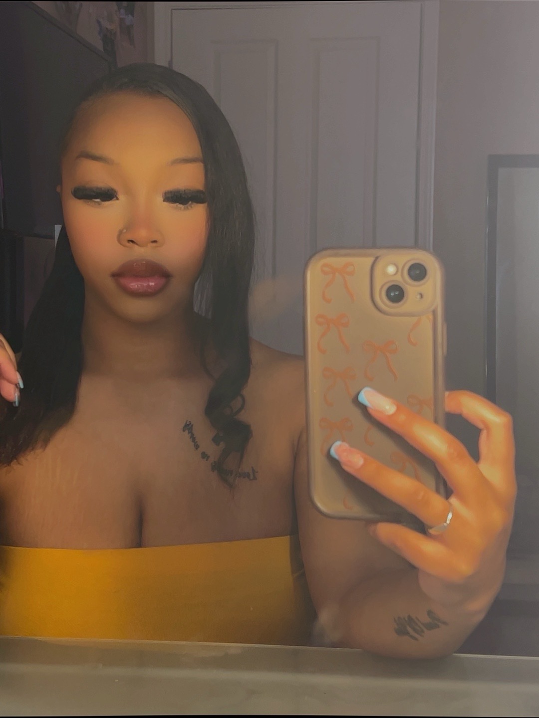 @Lonii😘