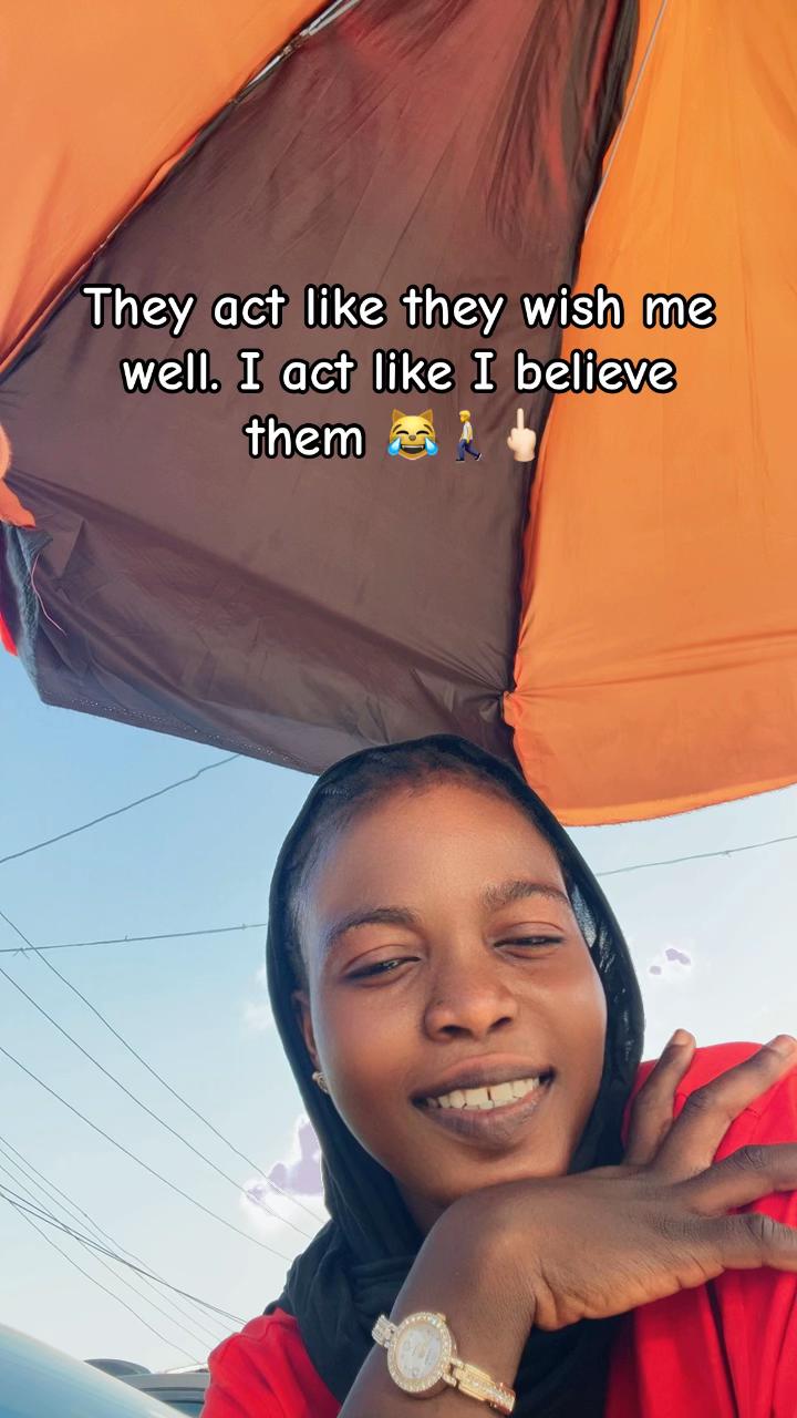 @Fatthia 🎀🤎🫦