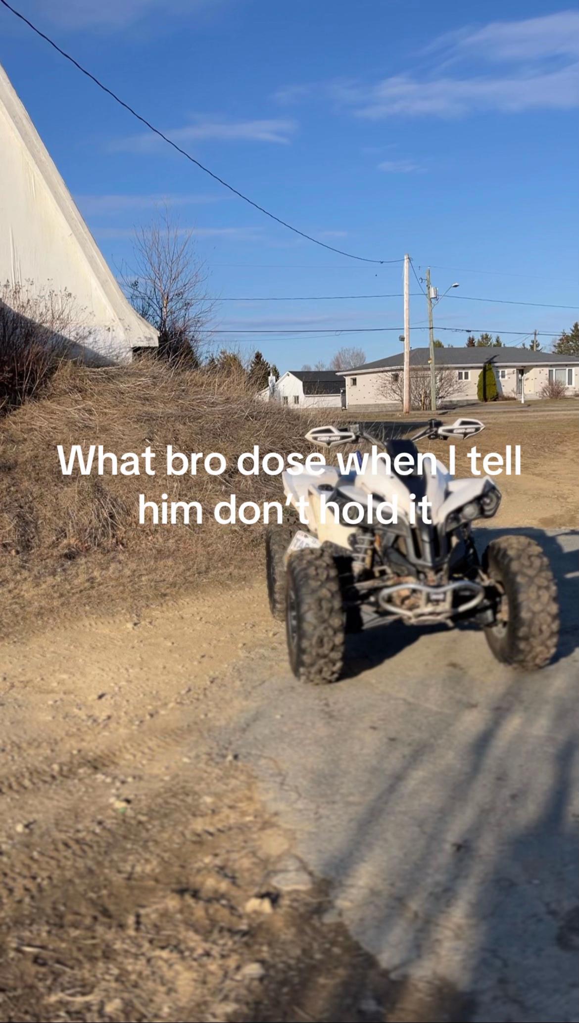 @That_ White can am