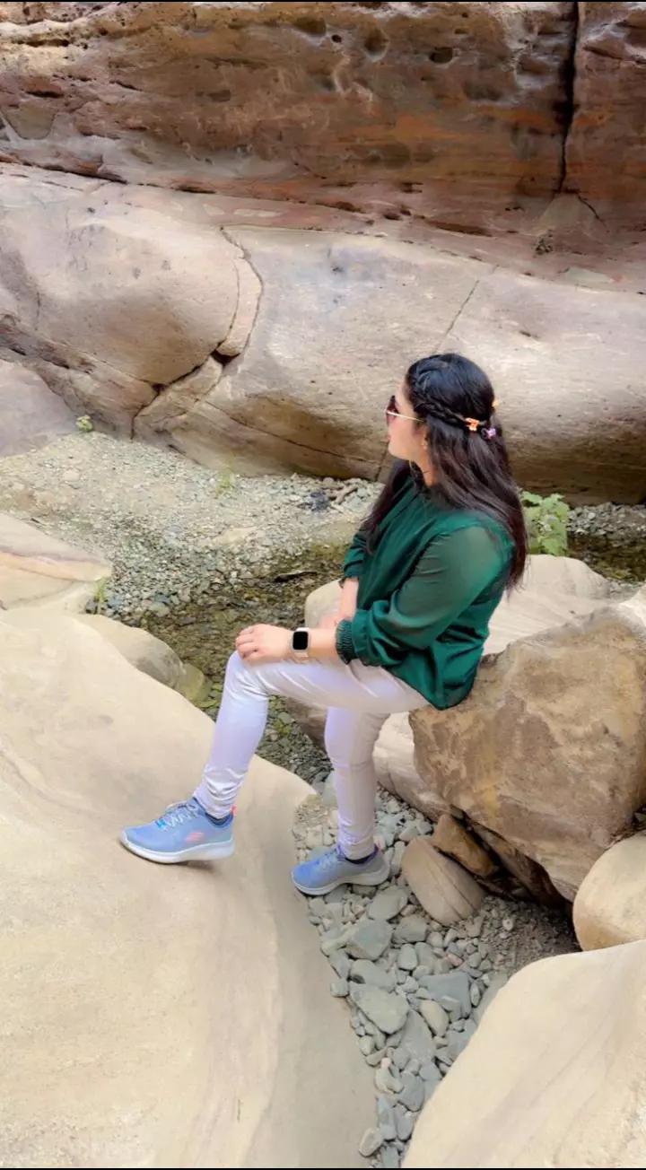 @Maya Khan
