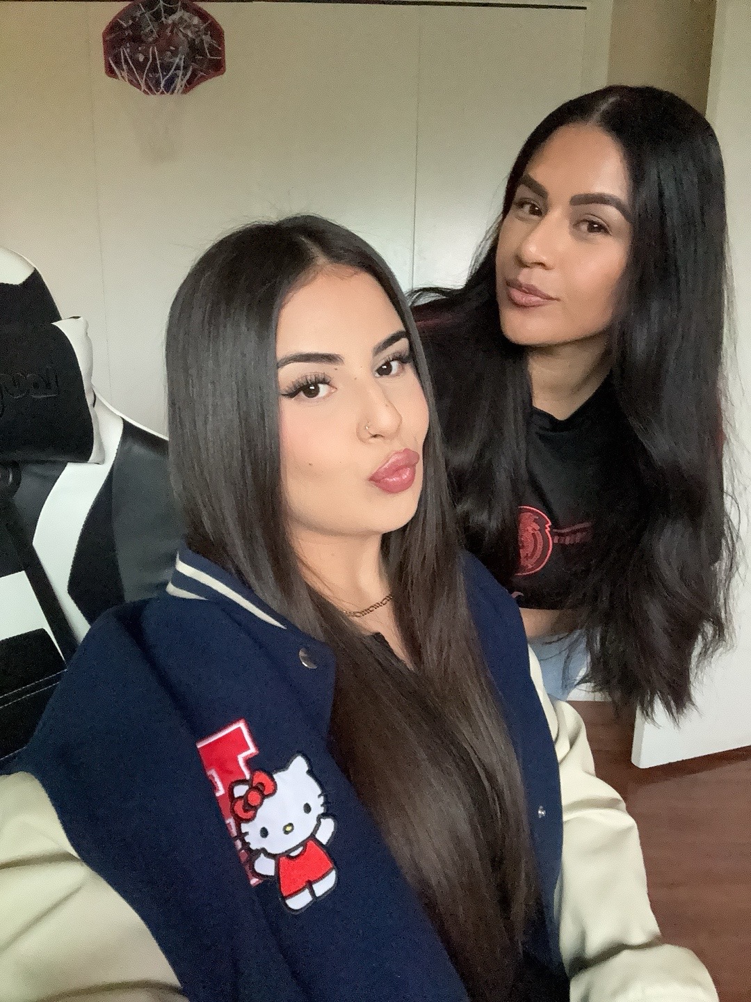 @x1m3na