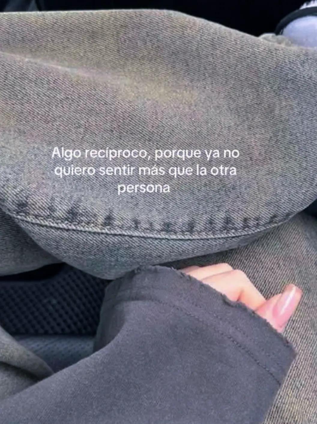 @•~•