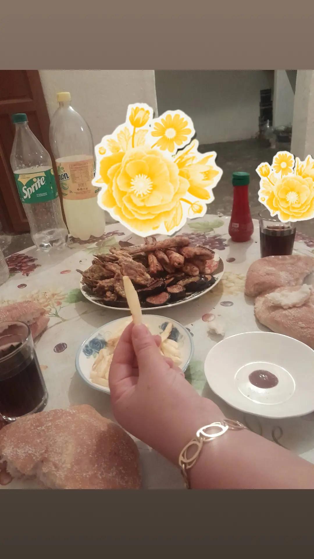 @Dounya Hayate