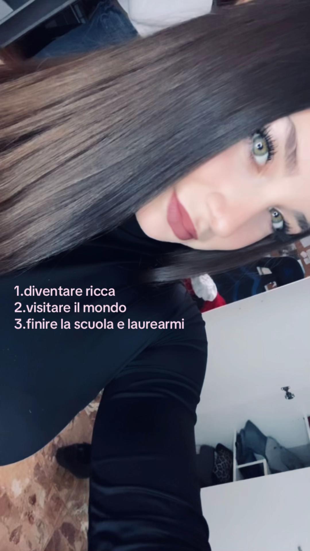 @𝓬𝓱𝓲𝓪𝓻𝓪⭐️