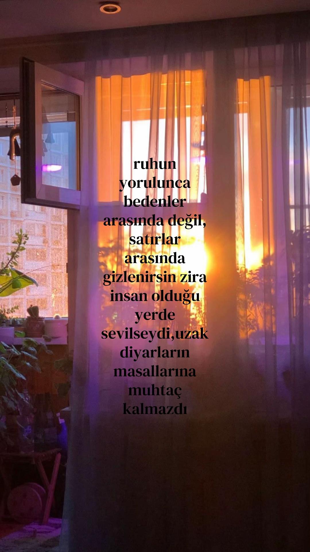 @𝒍𝒊𝒗𝒊𝒏𝒈𝒉𝒂𝒓𝒅
