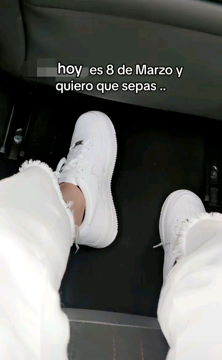 @karisita