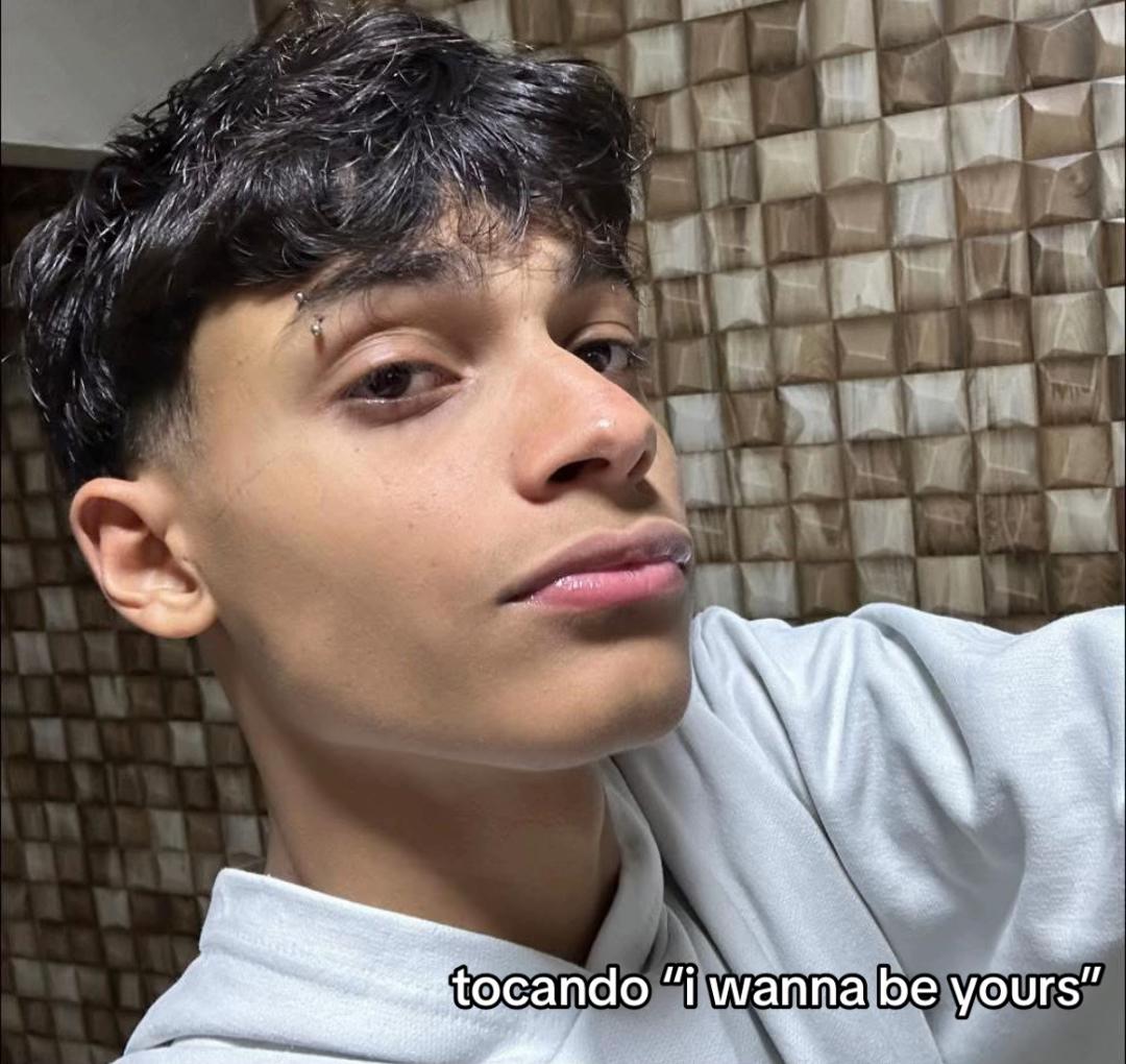@Nícolas
