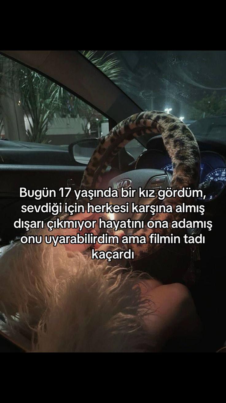 @🦢