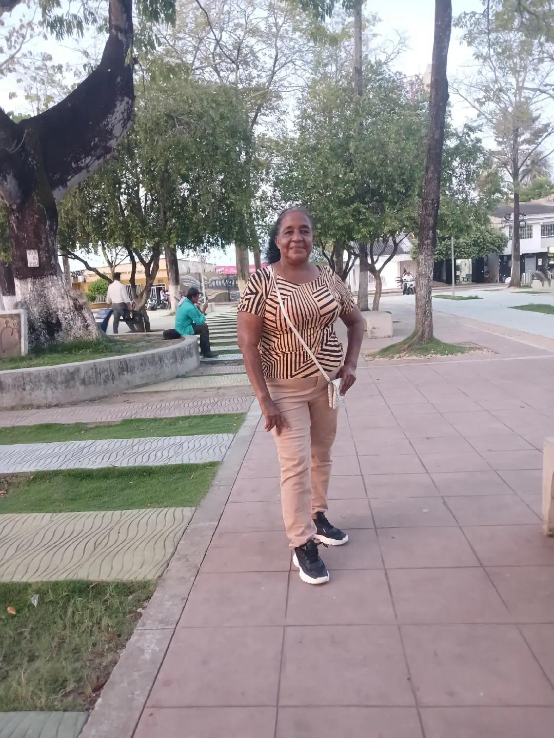 @Yoli Ramos415