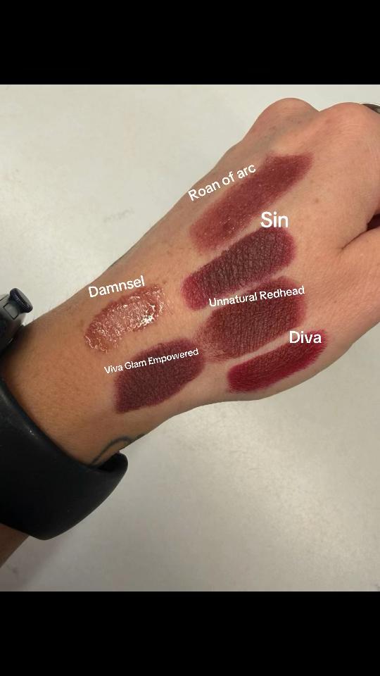 @𝕾𝖆𝖗𝖆𝖍 𝕱𝖊𝖊𝖓𝖆