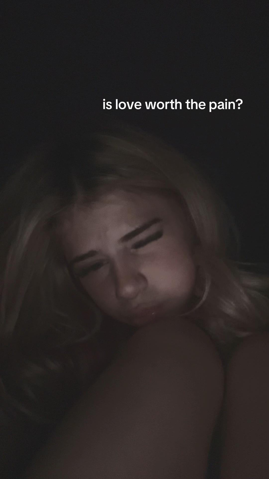 @𝐨𝐥𝐢𝐯𝐢𝐚-𝐞𝐬𝐦𝐞-🩷