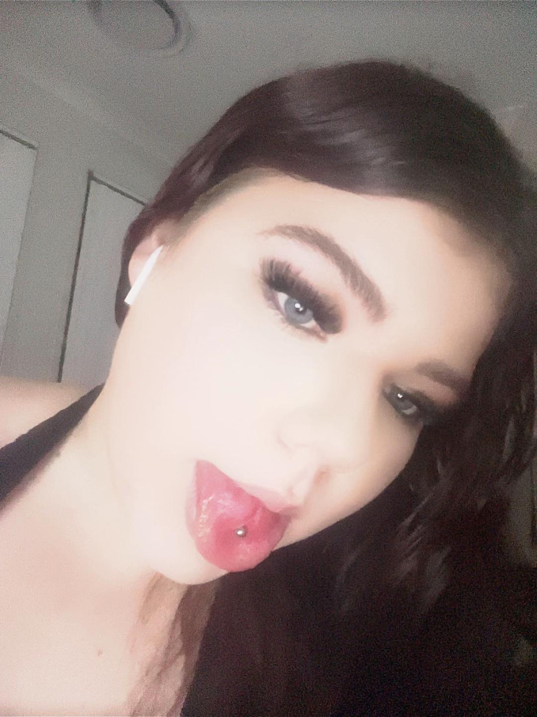 @Yxng_berry420