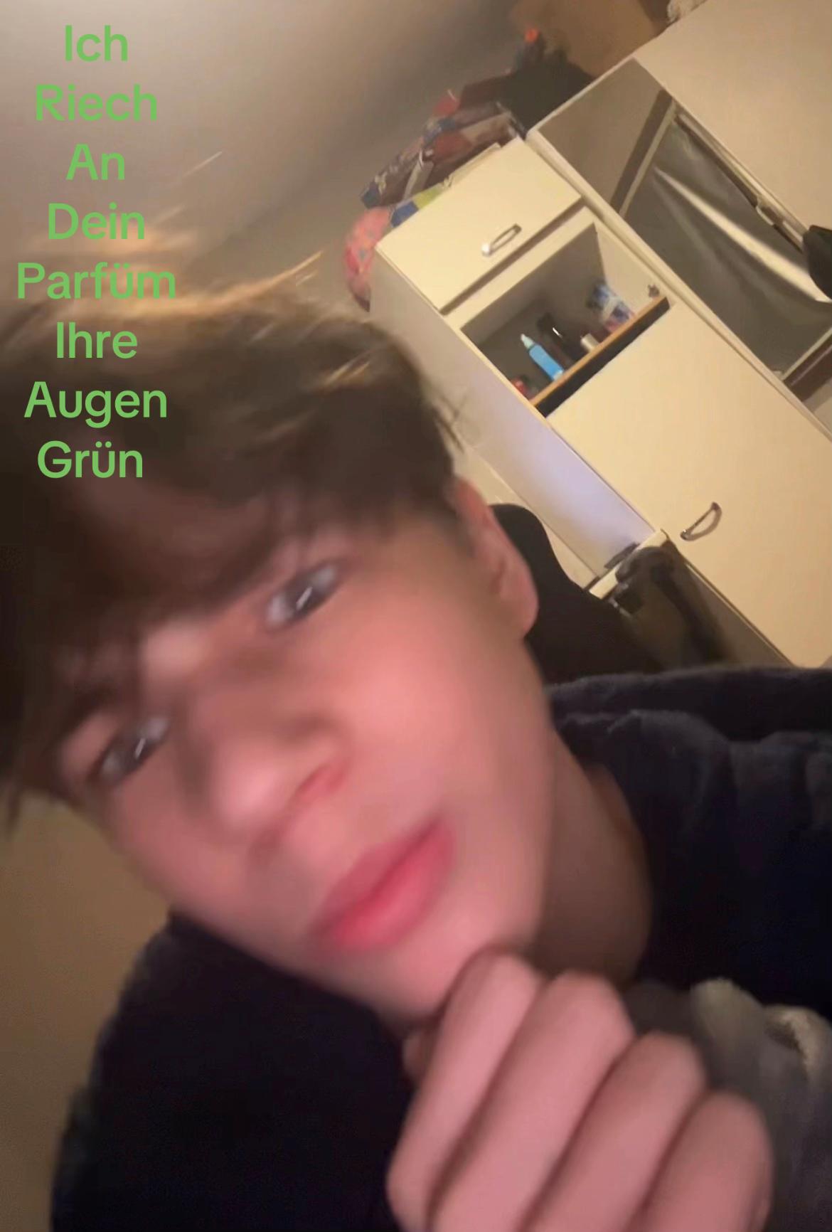 @ADRIAN🪐