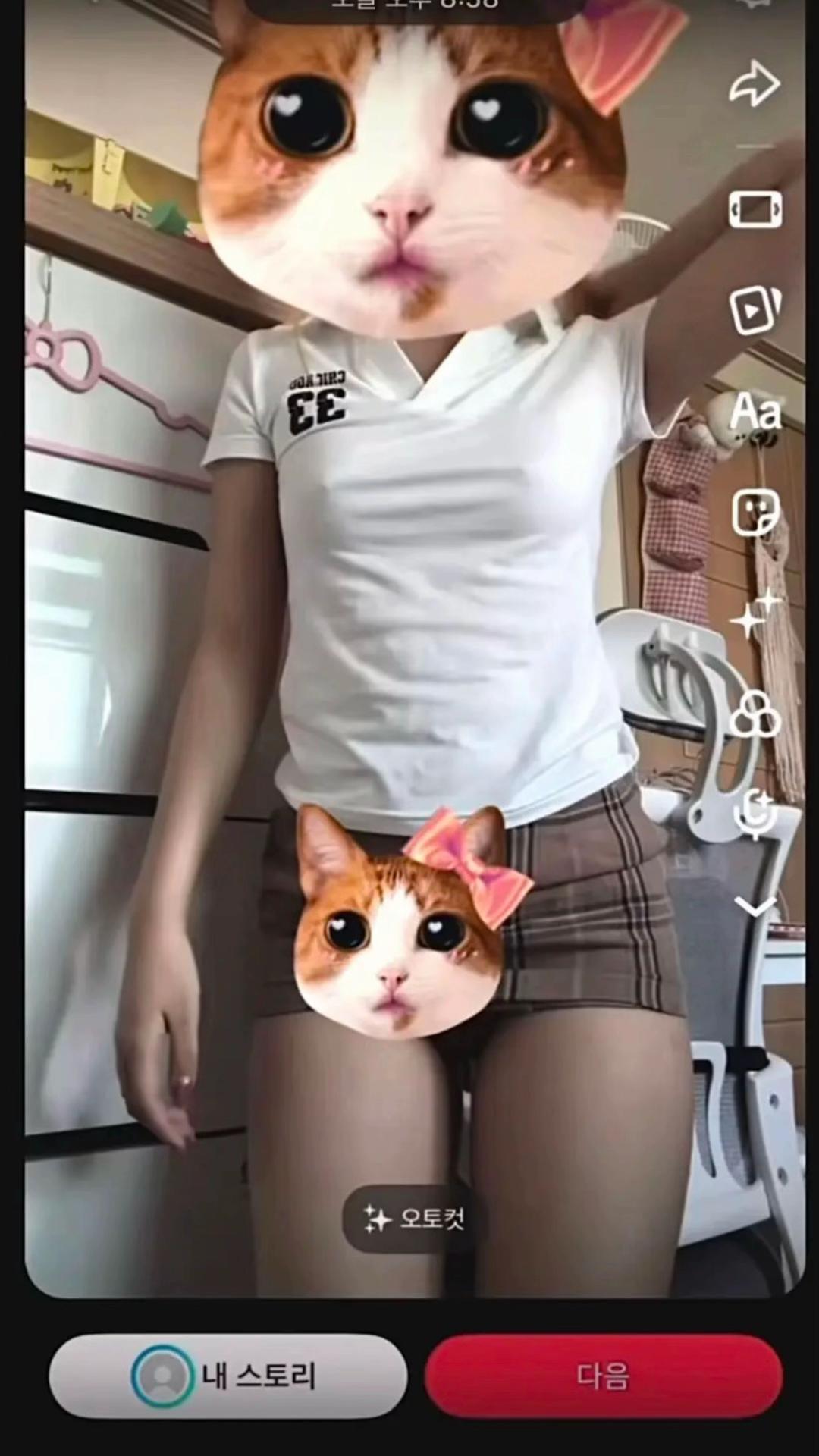 @_