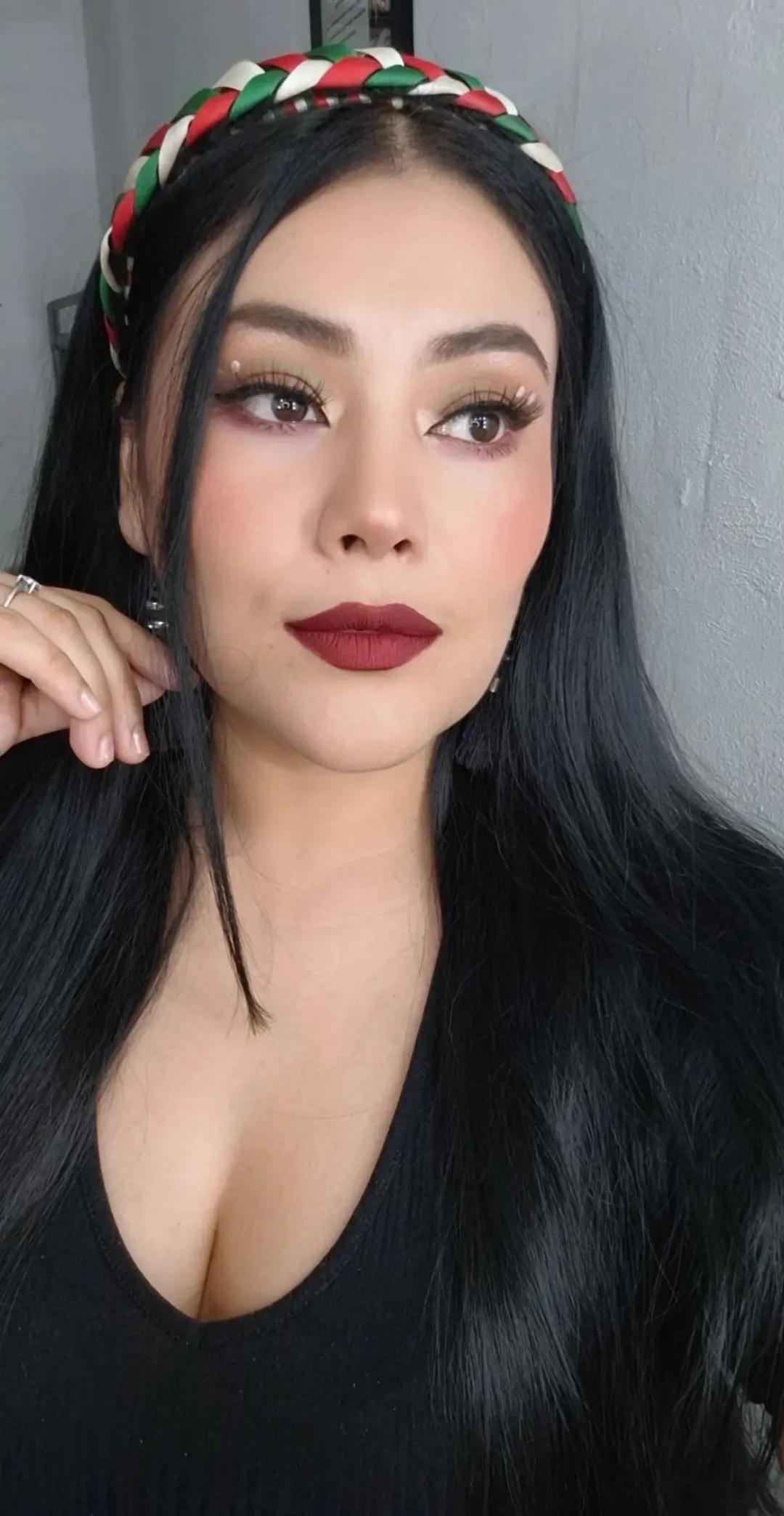 @𝑴𝒂𝒓𝒚💋