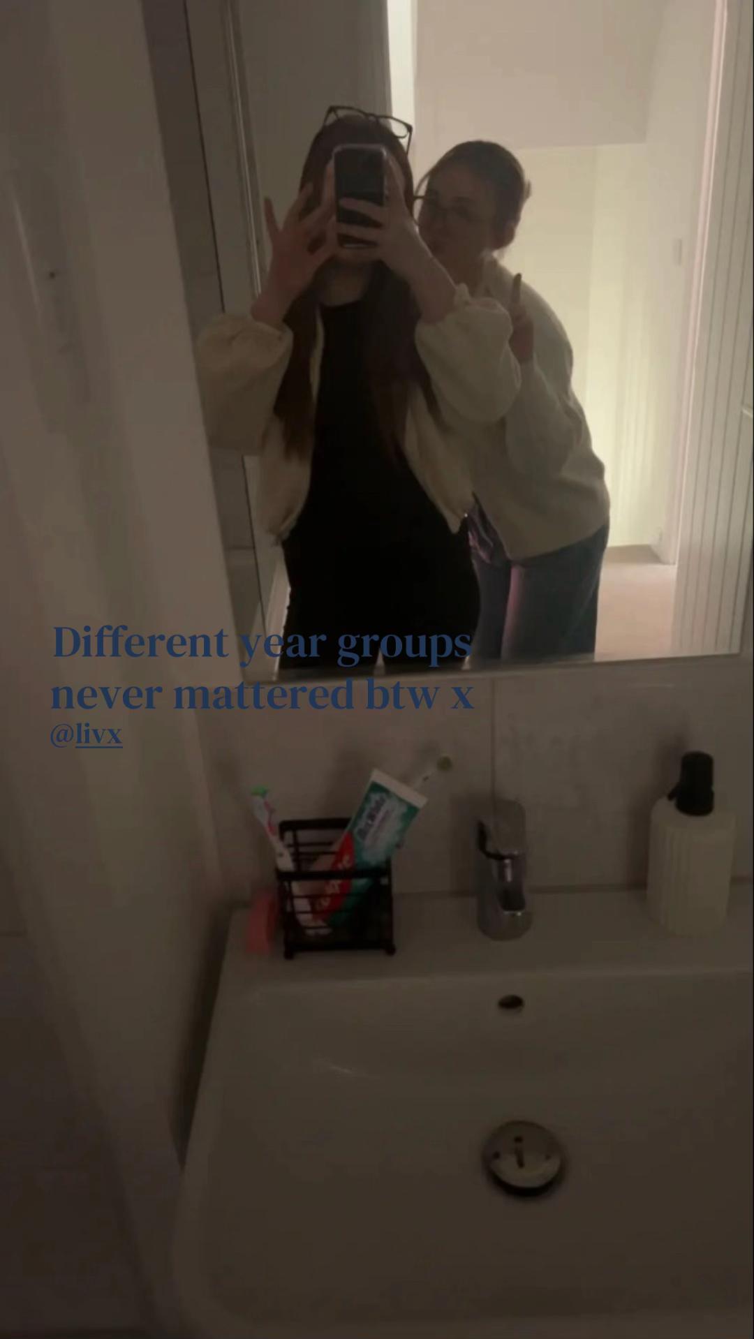 @🦎