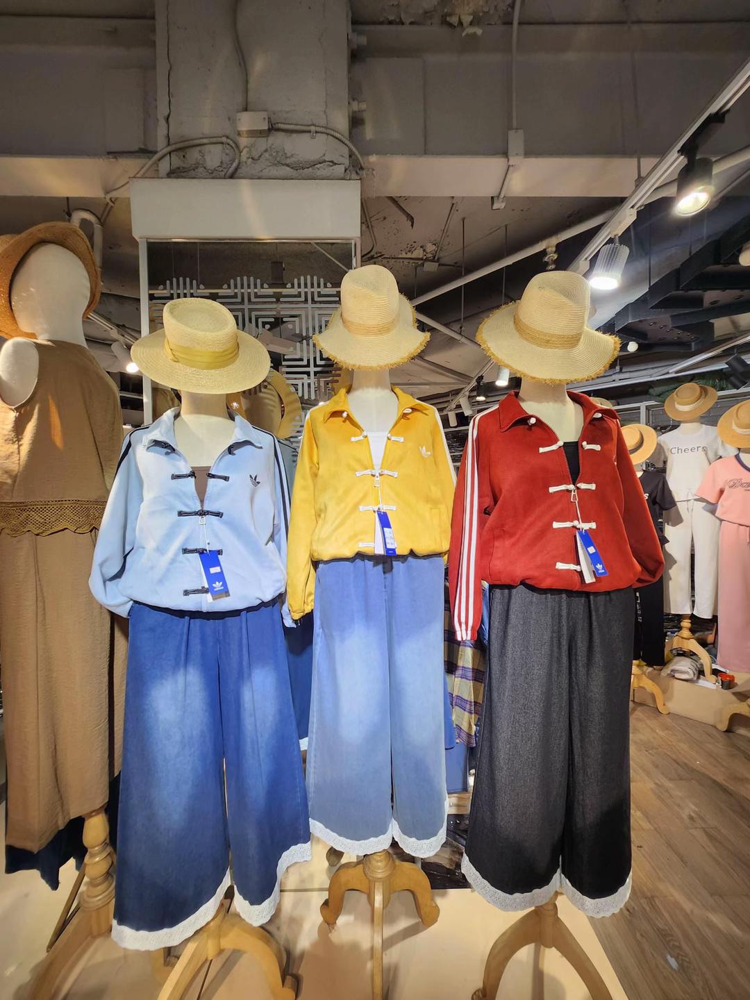 @Yline Clothing