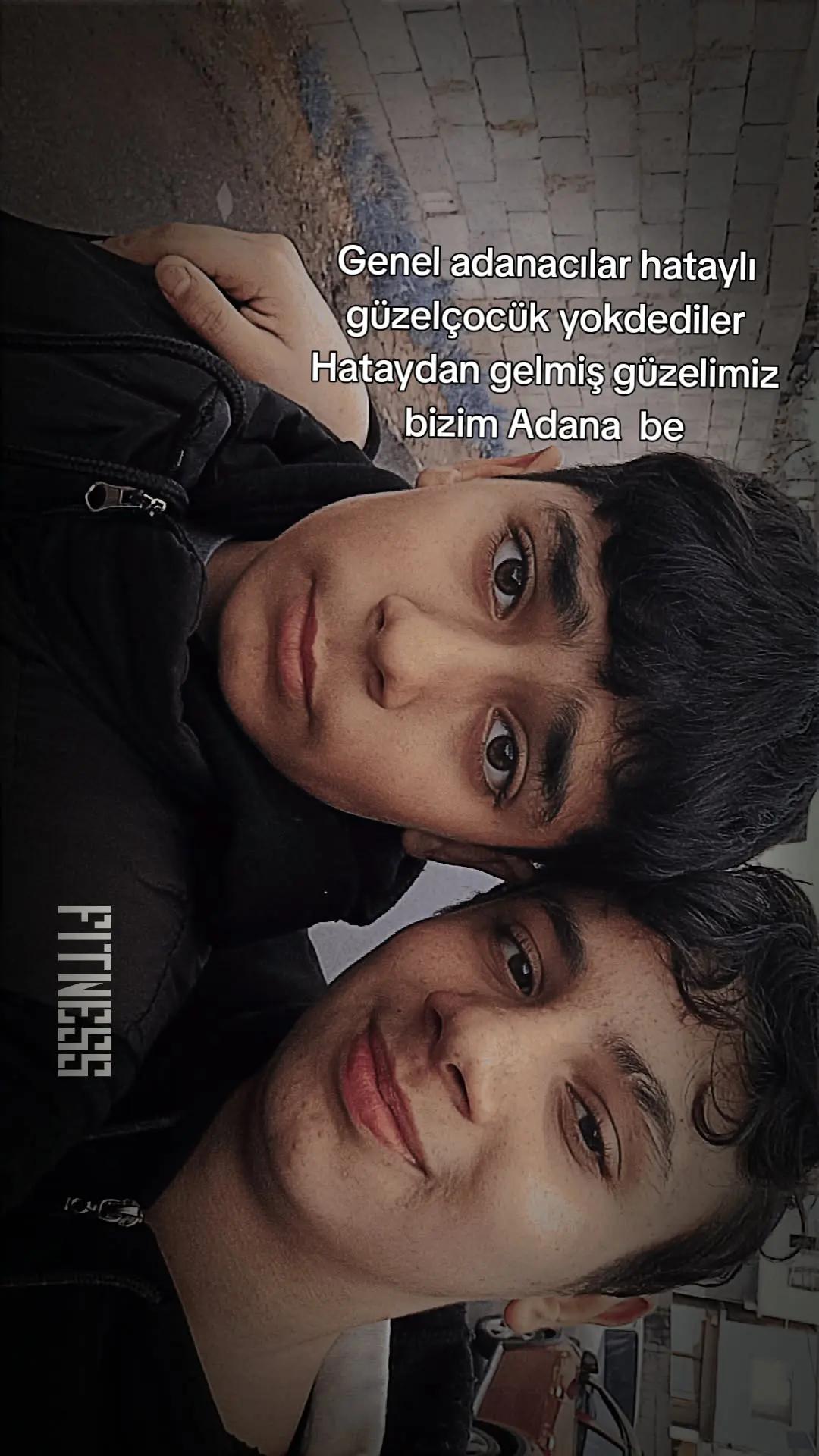 @🎭