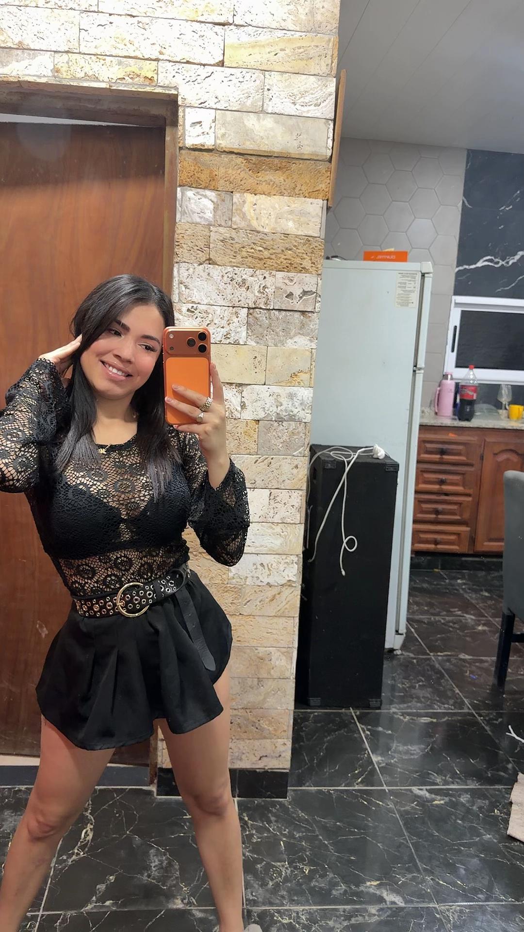 @Micaela