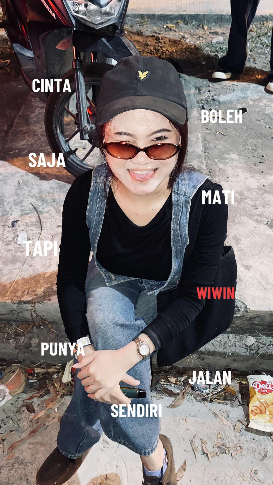 @whin🕷️