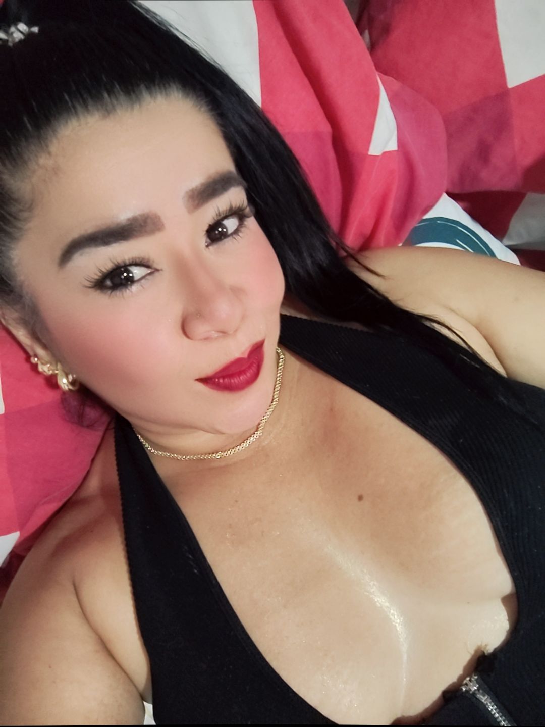 @Paola andrea