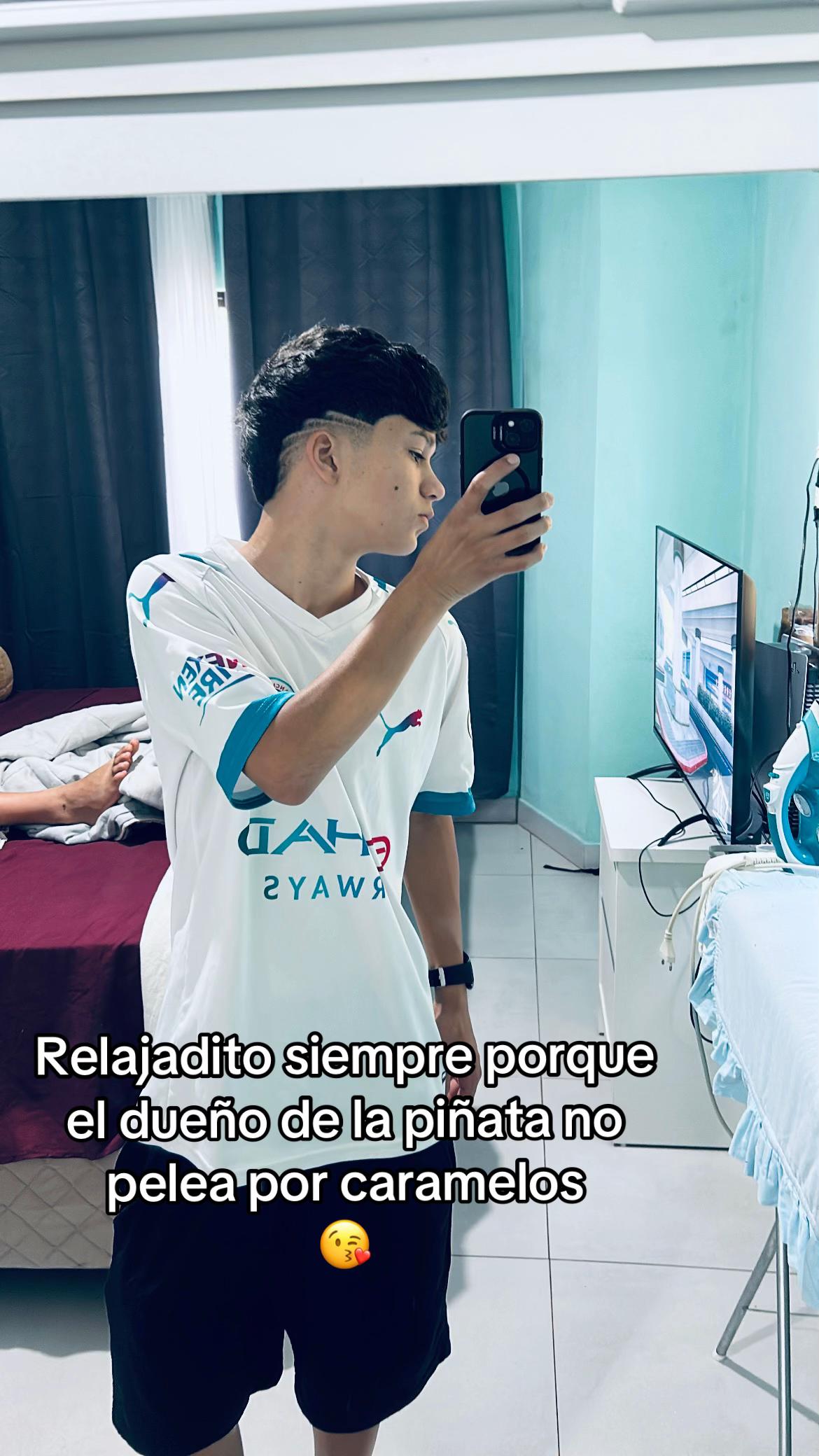 @ᴇʟ ɴᴇɴᴇ ᴅᴇ ᴏʀᴏ