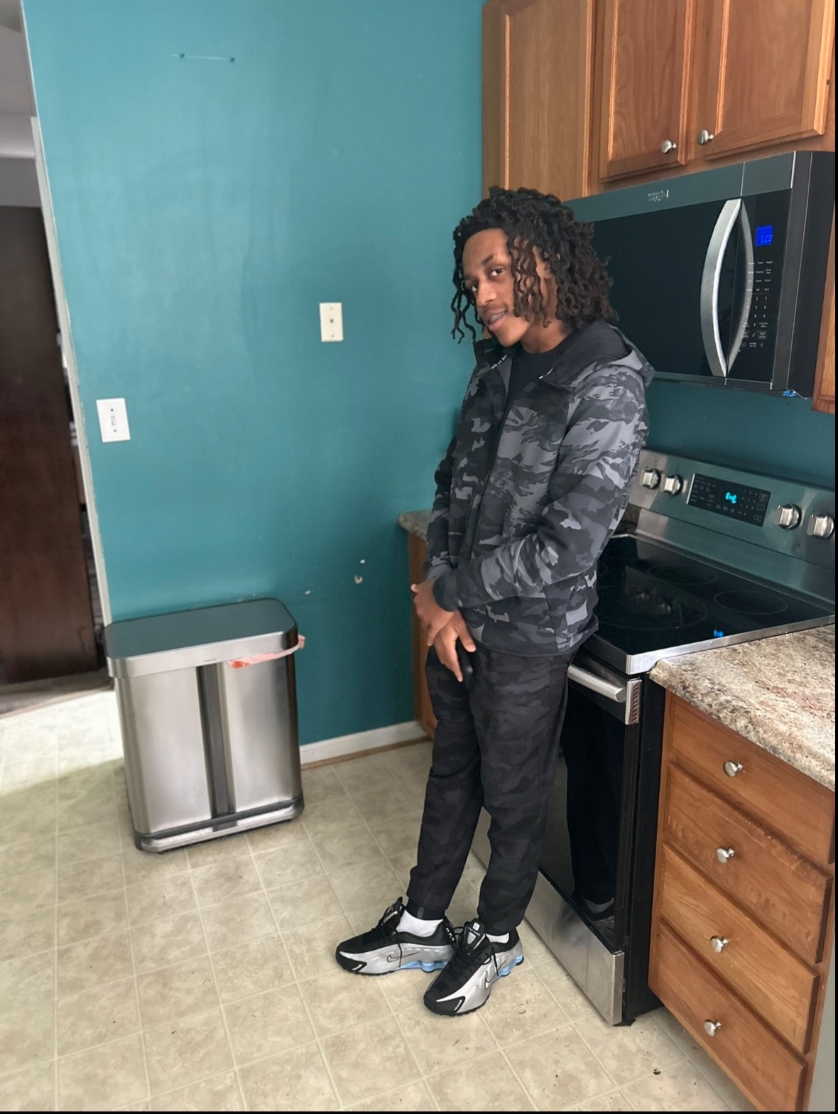 @5