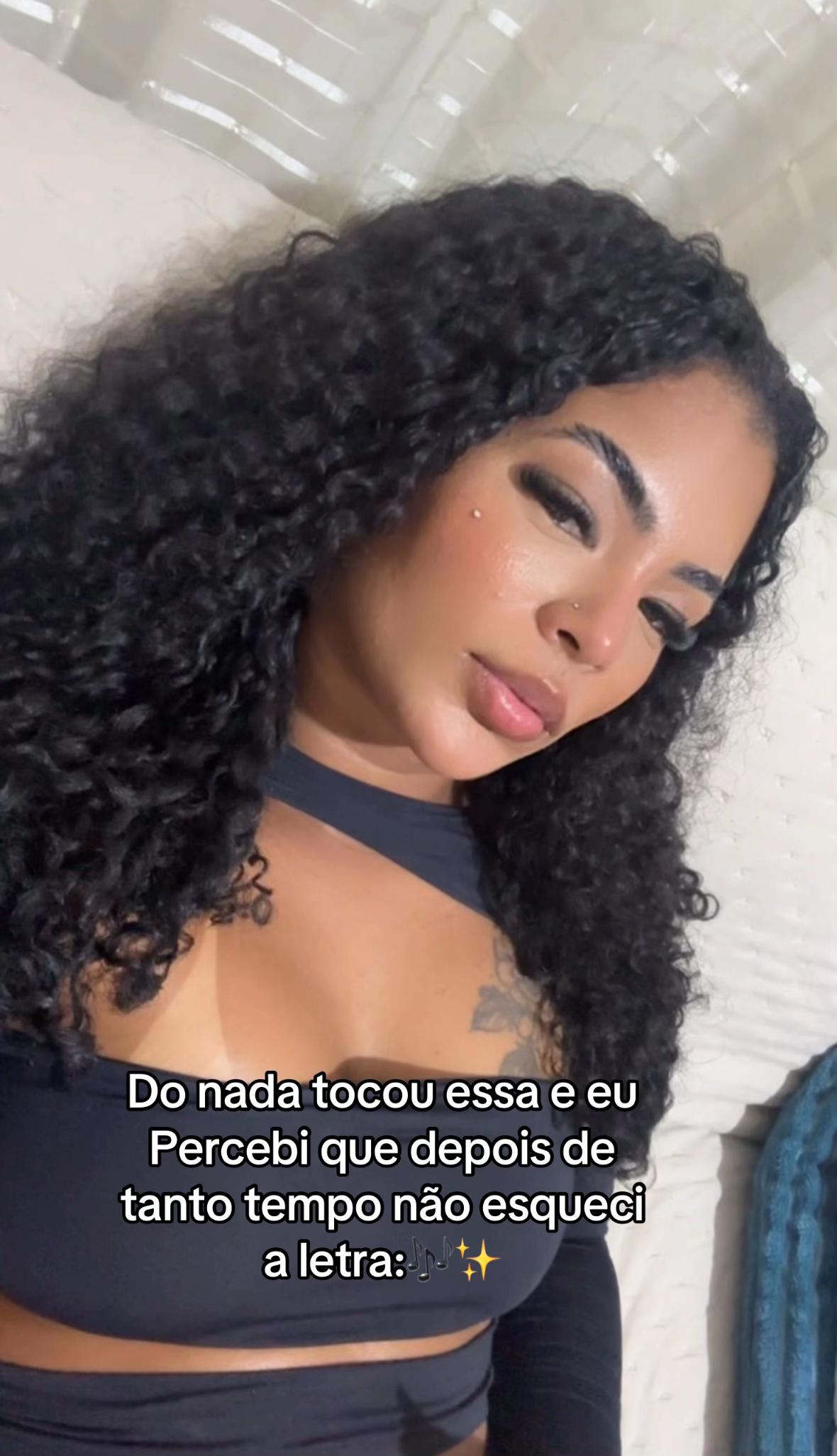 @Izah Freitas