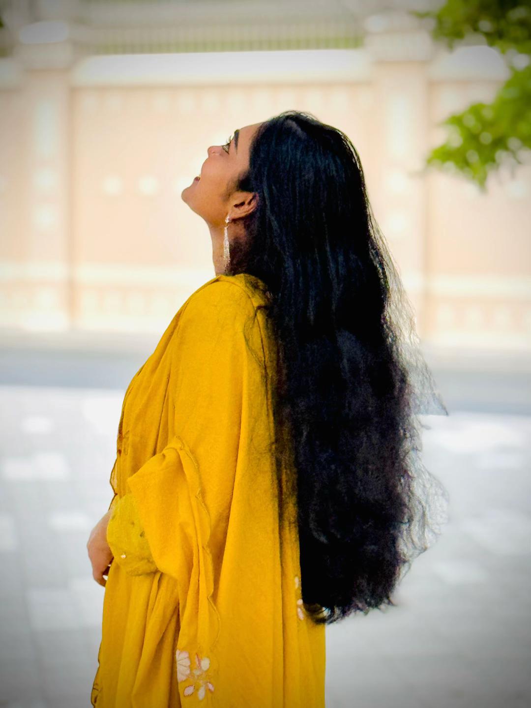 @Meera Meenu