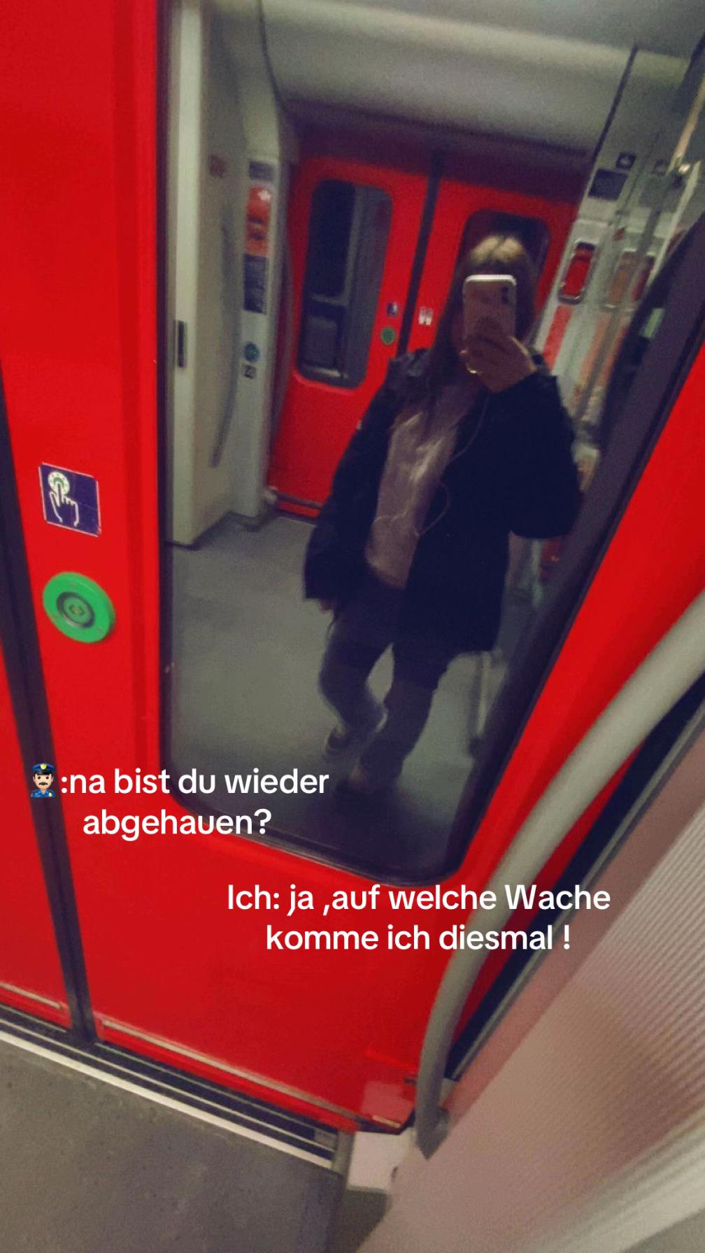 @𝐙𝐨𝐞
