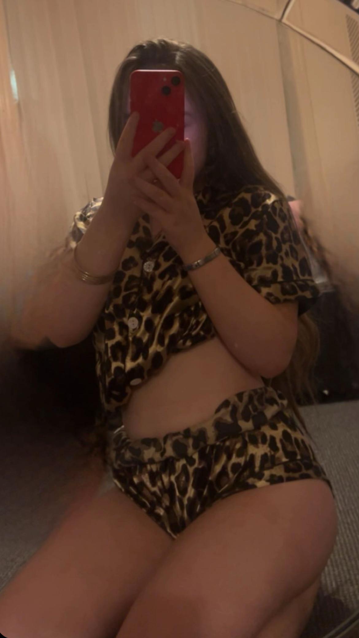 @🪩🍒🐆👸
