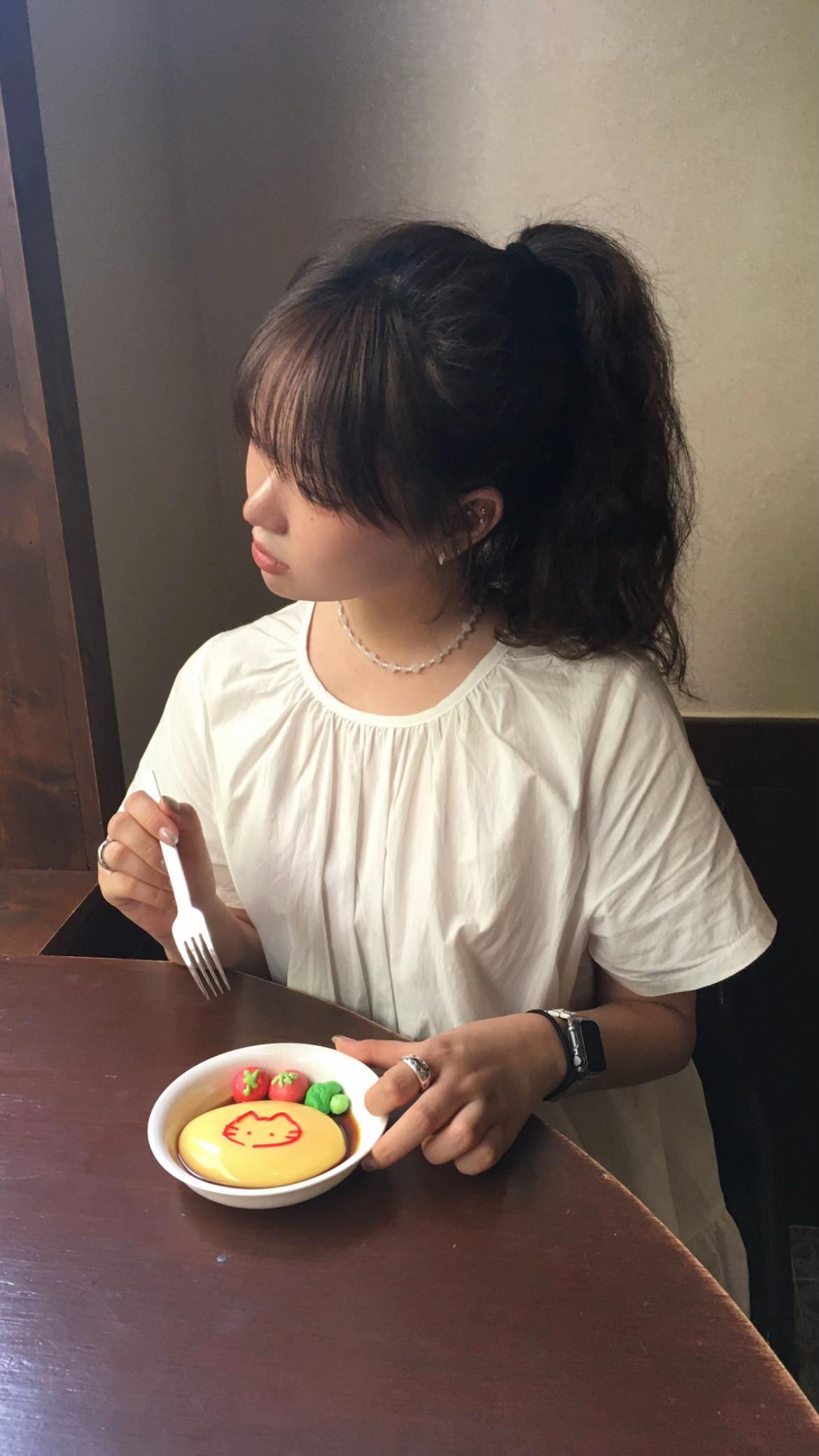 @v_oeo_v